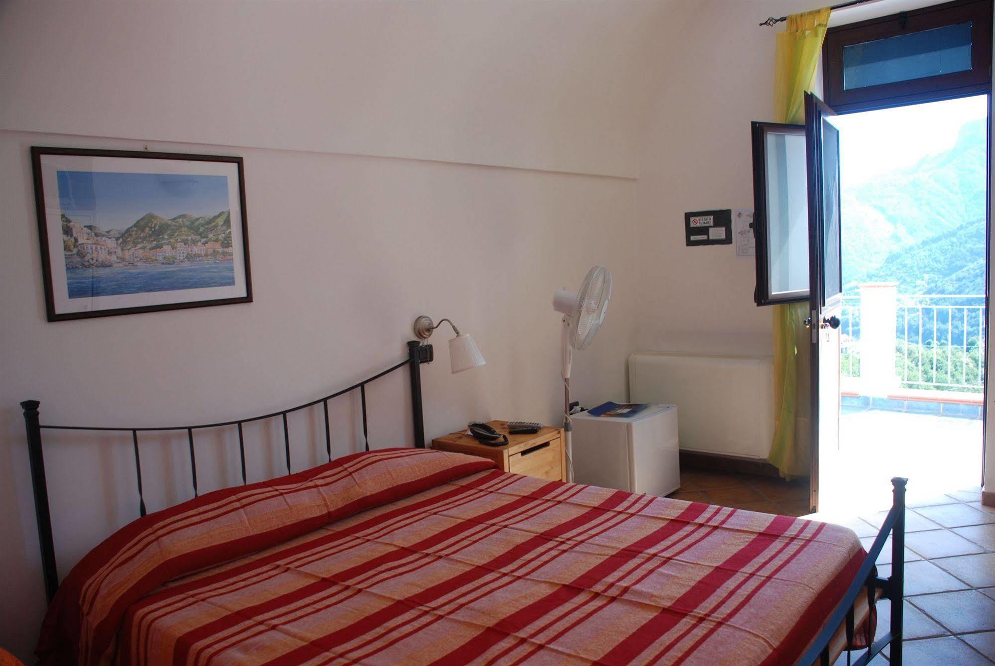 Puesta De Sol Bed and Breakfast Tramonti Buitenkant foto